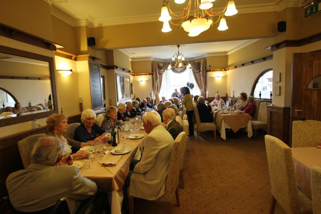 Longview Hotel Натсфорд Екстер'єр фото