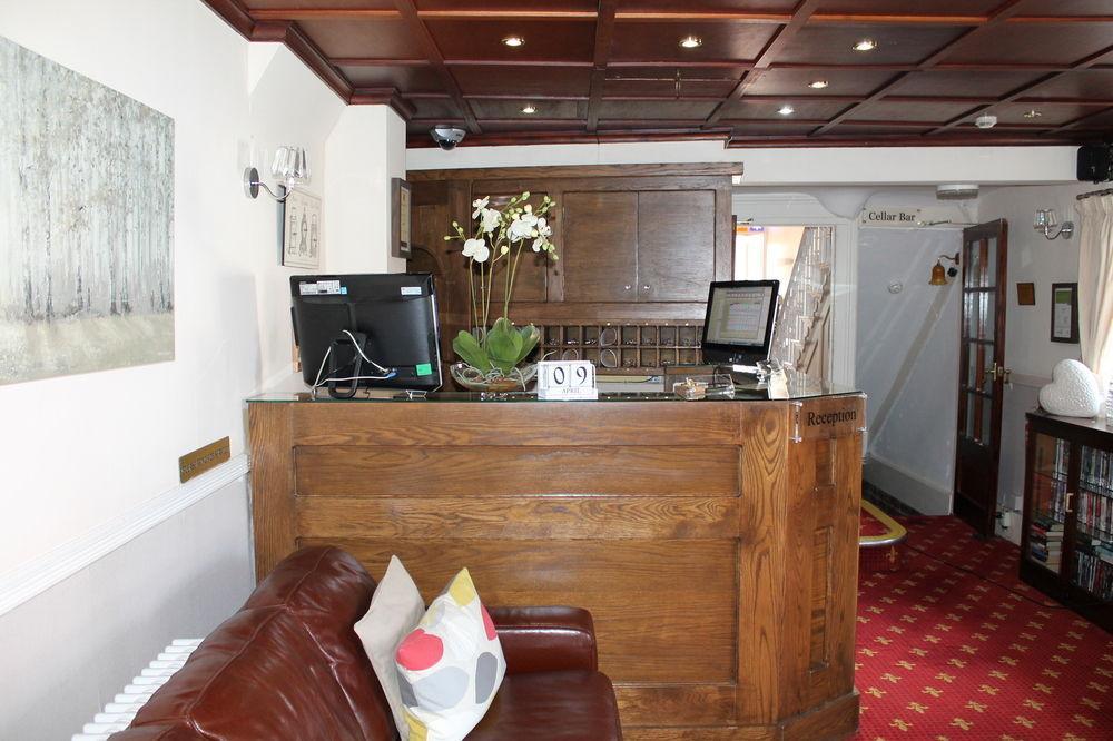 Longview Hotel Натсфорд Екстер'єр фото